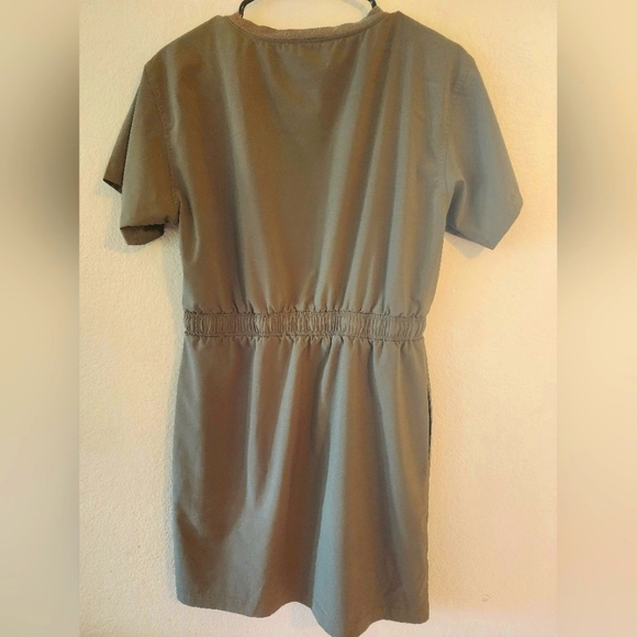 Calvin Klein - Short Sleeve Dress - Picture 2 of 4